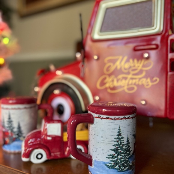 ❤️ Christmas Holiday Red Truck Decor
Set - Picture 6 of 6